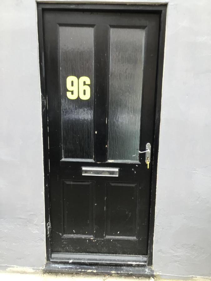 96 High Street Apartment Ryde  Bagian luar foto